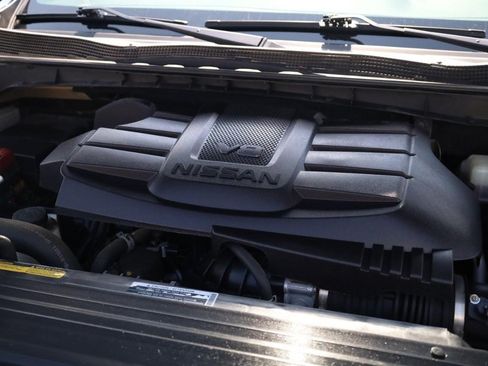 Used 2021 Nissan Titan SV w/ SV Convenience Package AWD/4WD image 28