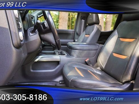 Used 2019 GMC Sierra 1500 AT4 w/ AT4 Premium Package AWD/4WD image 2