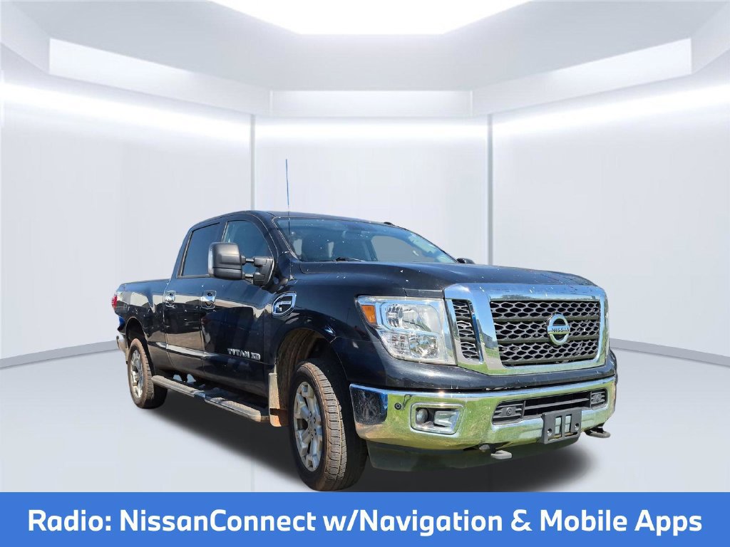 Used 2017 Nissan Titan SV AWD/4WD image 5