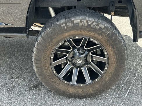 Used 2020 RAM 2500 Lone Star w/ Night Edition AWD/4WD image 12