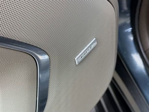 Used 2021 Chevrolet Tahoe LT w/ Luxury Package image 19