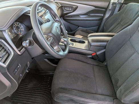 Used 2019 Nissan Murano S image 15