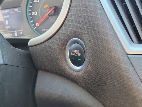 Used 2024 Chevrolet Malibu LT FWD image 28