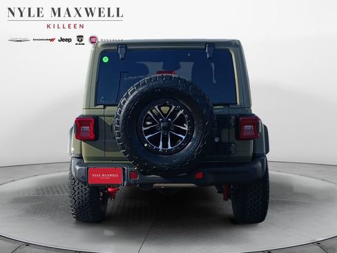 New 2026 Jeep Wrangler Unlimited Rubicon AWD/4WD image 15