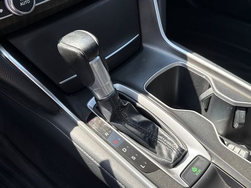 Used 2020 Honda Accord EX-L image 18