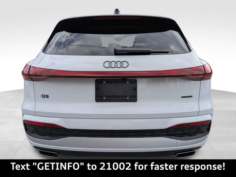 Certified 2025 Audi Q5 Premium Plus image 5