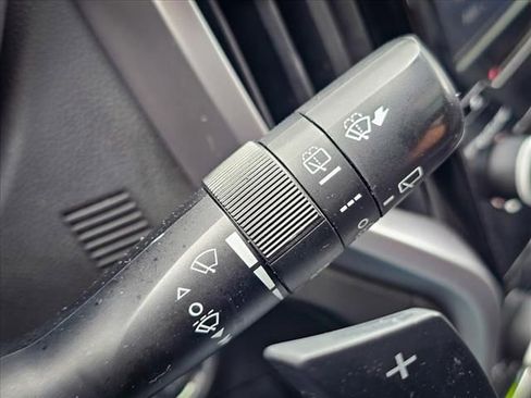 Used 2021 Subaru Ascent Limited w/ Technology Package image 21