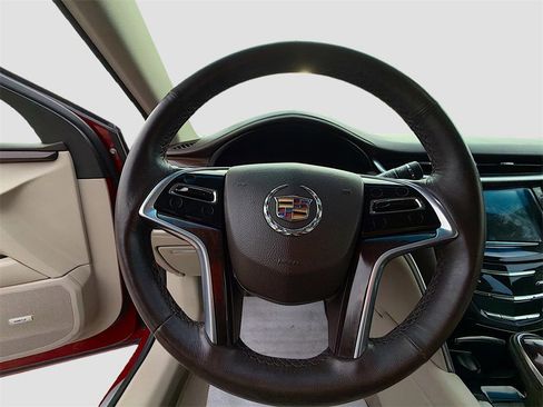 Used 2014 Cadillac XTS Luxury image 11