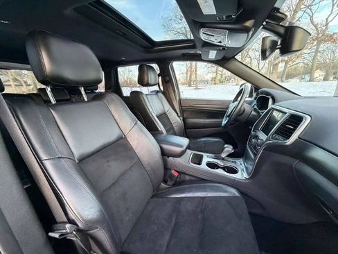 Used 2018 Jeep Grand Cherokee Altitude image 10