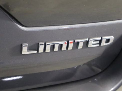 Used 2023 Jeep Grand Cherokee Limited RWD image 51