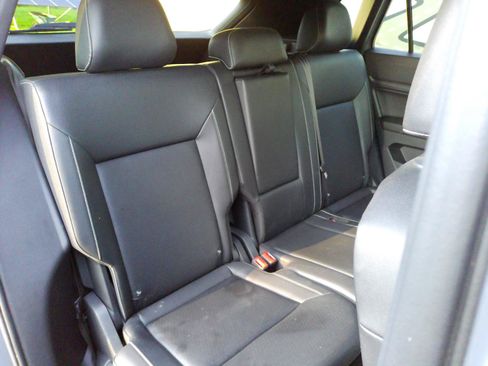 Used 2020 Volkswagen Atlas Cross Sport SE AWD/4WD image 41