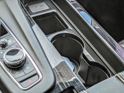 Used 2023 Cadillac Escalade V image 32