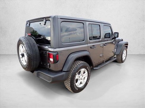 Used 2019 Jeep Wrangler Unlimited Sport S AWD/4WD image 4
