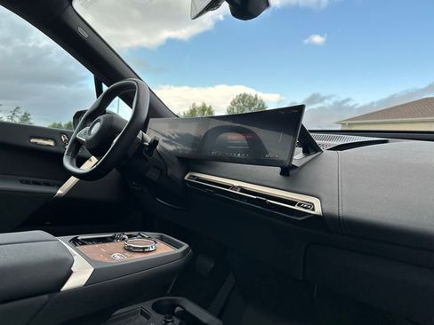 Certified 2024 BMW iX M60 AWD/4WD image 22