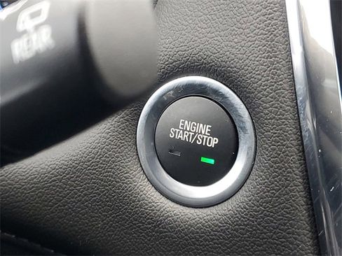 Used 2023 Chevrolet Traverse High Country image 26