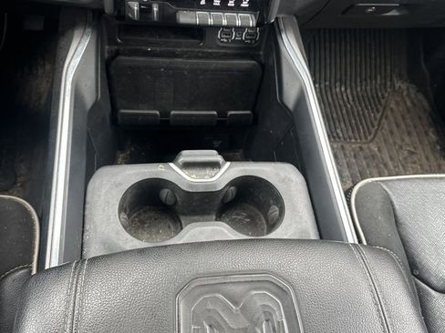 Used 2023 RAM 1500 Laramie AWD/4WD image 15