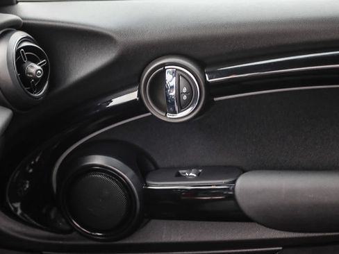 Used 2023 MINI Cooper S FWD image 21
