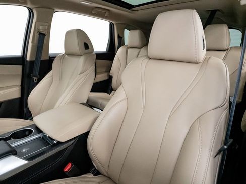 Used 2023 Acura MDX SH-AWD image 11