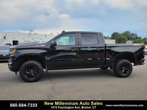 Used 2022 Chevrolet Silverado 1500 Custom Trail Boss image 2
