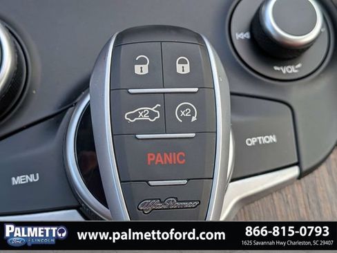 Used 2019 Alfa Romeo Giulia Ti w/ Quick Order Package 22X Lusso AWD/4WD image 29
