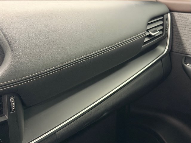 Used 2023 Nissan Rogue S AWD/4WD image 28