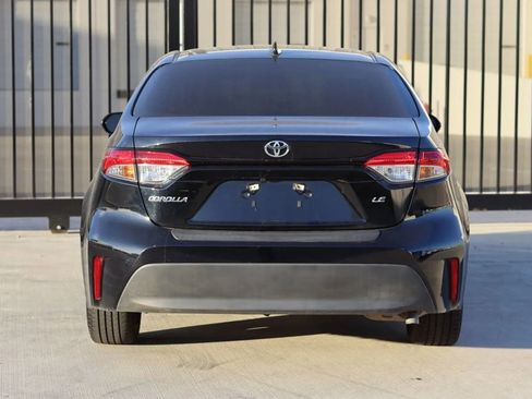 Used 2023 Toyota Corolla LE w/ Carpet Mat Package (TMS) image 7