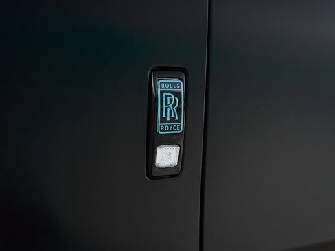 Used 2024 Rolls-Royce Ghost Base image 12