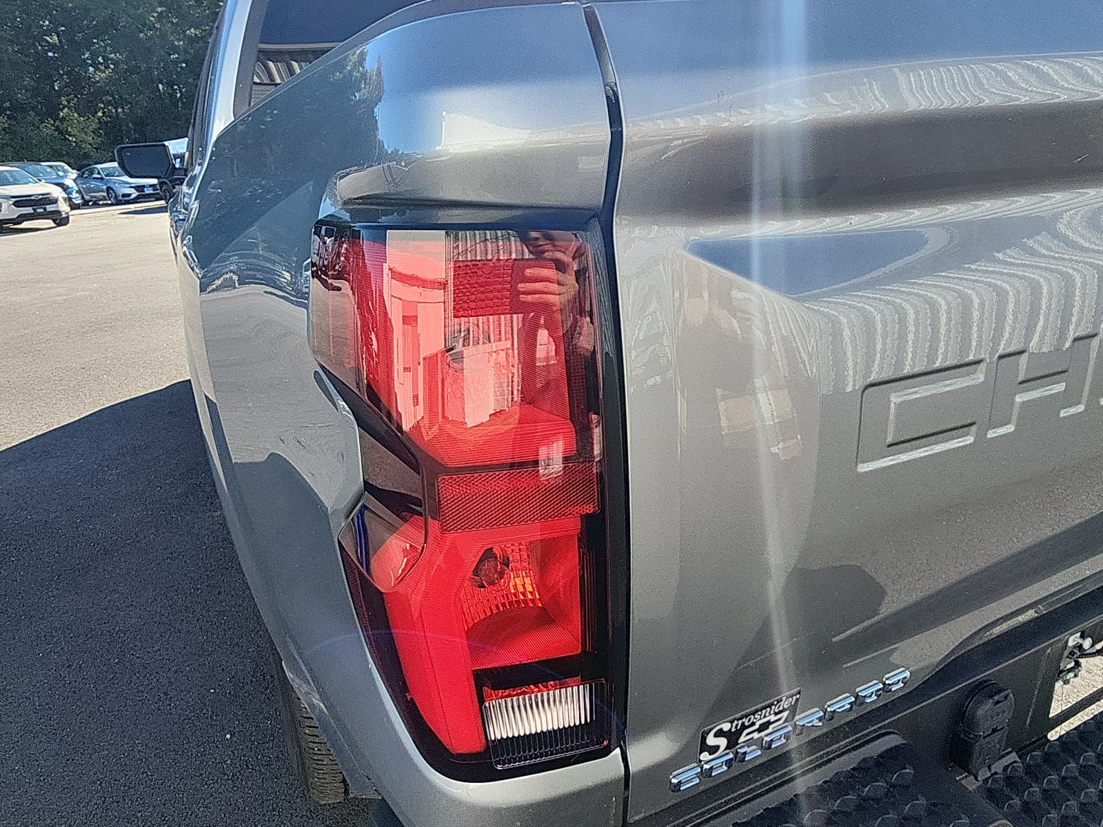 Used 2024 Chevrolet Colorado LT w/ LT Convenience Package III RWD image 10