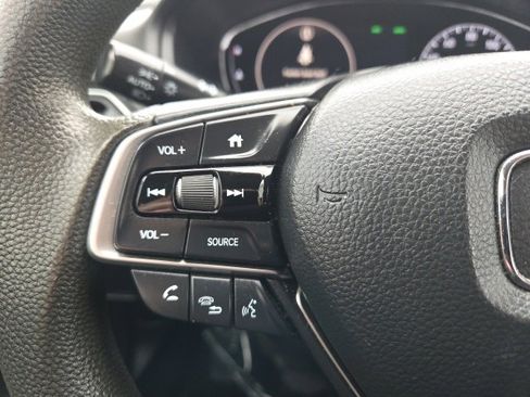 Used 2019 Honda Accord LX image 14