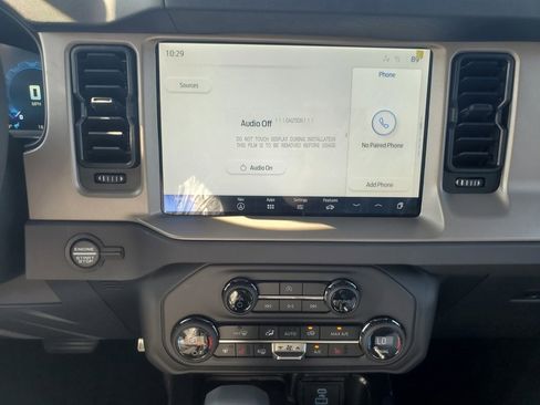 New 2025 Ford Bronco Badlands image 27