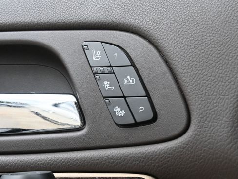 Used 2013 GMC Yukon XL Denali RWD image 14
