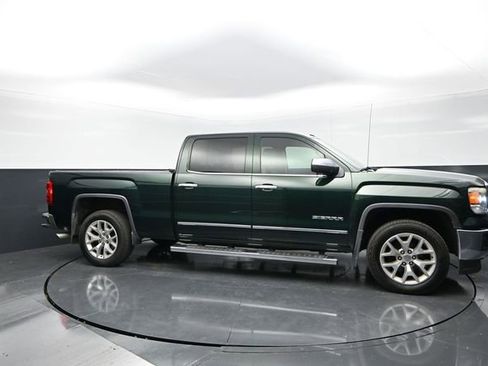 Used 2015 GMC Sierra 1500 SLT w/ SLT Crew Cab Value Package AWD/4WD image 6