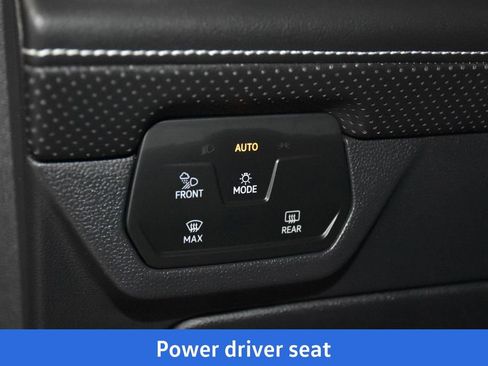 New 2026 Volkswagen Atlas Cross Sport SEL Premium R-Line image 9