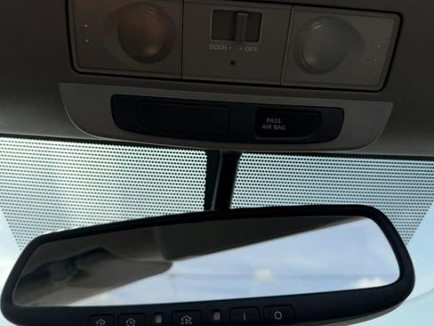 Used 2008 Nissan 350Z Touring RWD image 21