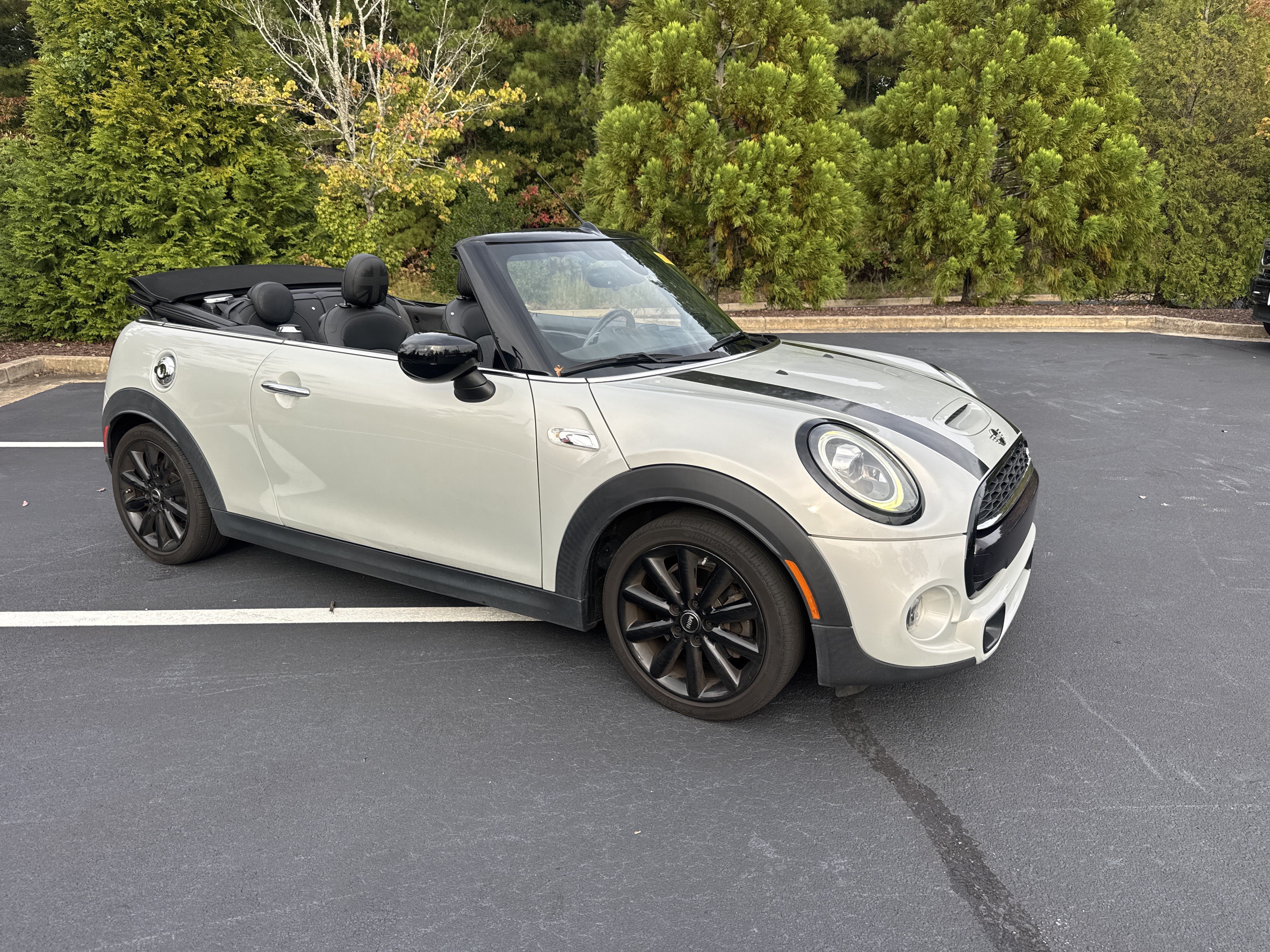 Used 2021 MINI Cooper S FWD image 2