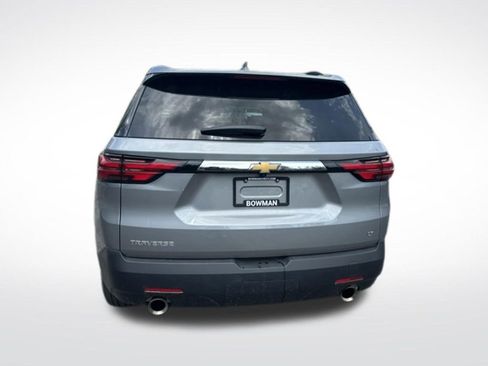 Used 2023 Chevrolet Traverse LT FWD image 5
