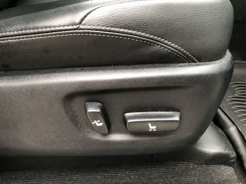 Used 2020 Toyota 4Runner Limited AWD/4WD image 41