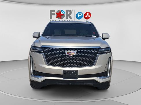 Used 2023 Cadillac Escalade Premium Luxury AWD/4WD image 8