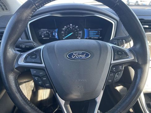 Used 2015 Ford Fusion Energi Titanium w/ Driver Assist Package image 18
