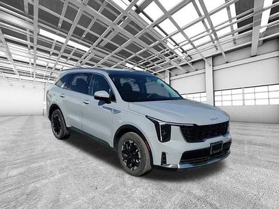 Certified 2024 Kia Sorento S w/ Panoramic Sunroof Package