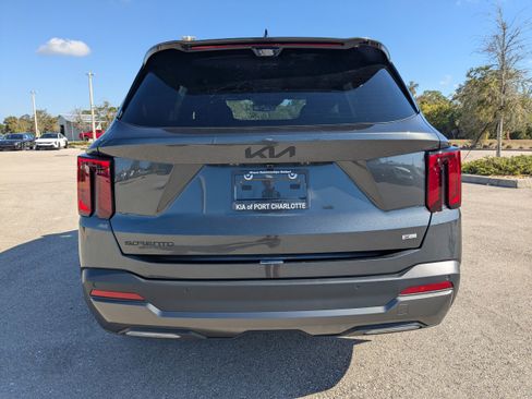 New 2026 Kia Sorento SX Prestige AWD/4WD image 6