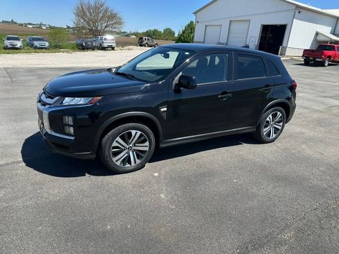 Used 2022 Mitsubishi Outlander Sport ES AWD/4WD image 1