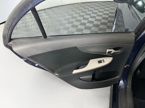 Used 2013 Toyota Corolla S FWD image 23