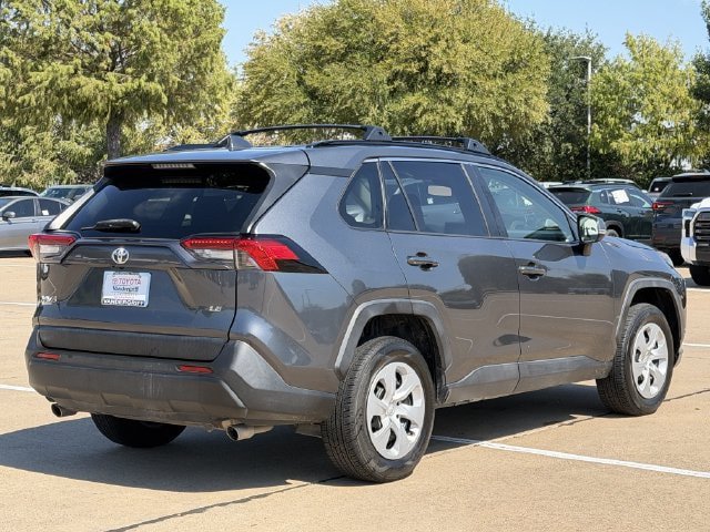 Used 2019 Toyota RAV4 LE w/ All Weather Liner Package FWD image 4