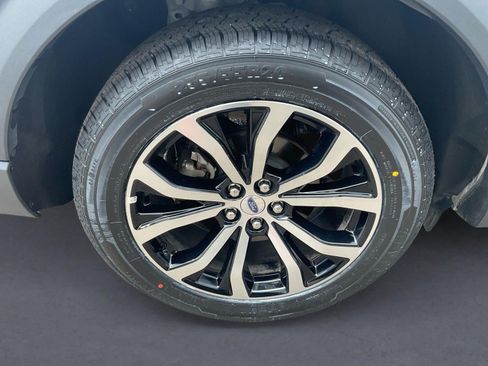 Used 2026 Ford Explorer ST-Line AWD/4WD image 14