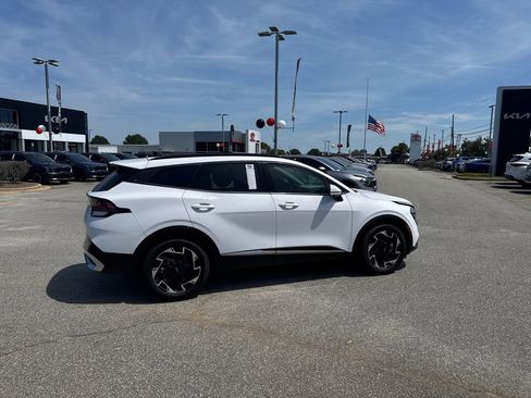 New 2024 Kia Sportage SX image 3