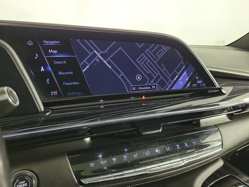 Used 2022 Cadillac Escalade Sport w/ Touring Package AWD/4WD image 27