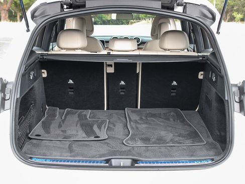 Certified 2026 Mercedes-Benz GLC 300 4MATIC image 26