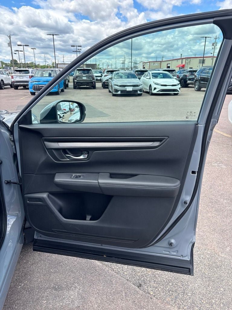 Used 2024 Honda CR-V EX image 19