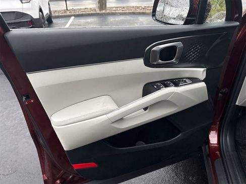 New 2025 Kia Sorento EX w/ Panoramic Sunroof Package image 25